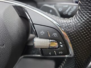 Superb Combi 2.0 Tdi 150 Scr Sport Line Dsg Bva /Suivi Complet/Toit 2023 occasion 89100 SENS