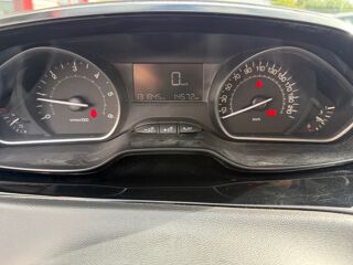 208 1.5 Bluehdi 100 ch Active /Climatisation/Bluetooth/Distribut 2018 occasion 44800 Saint-Herblain