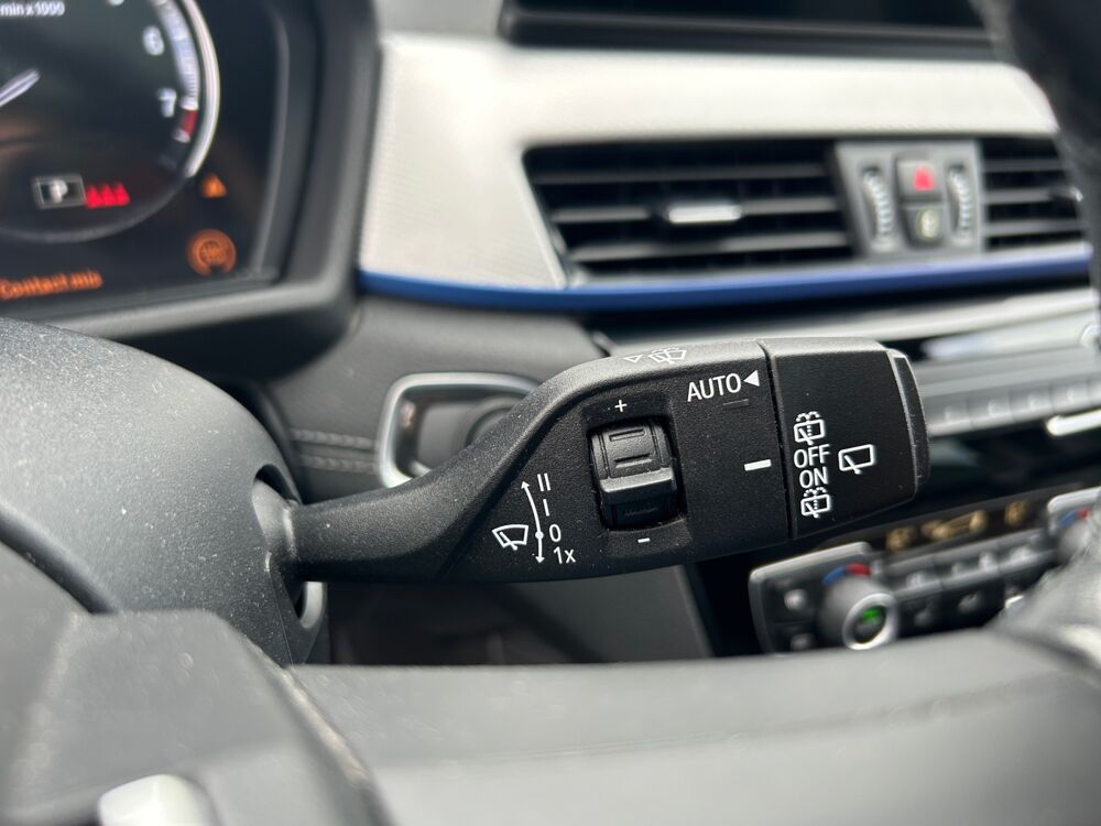 X1 25E 220ch M-sport Xdrive Hybrid /Suivi BMW/Toit ouvrant/Cam&eacute; 2022 occasion 18000 Bourges