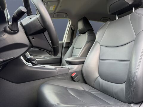 RAV 4 2.5 222 ch Hybrid Dynamic Awd-i Bva /Int&eacute;rieur Cuir 2023 occasion 77450 Montry