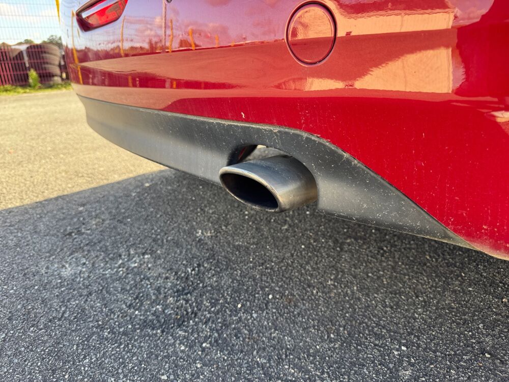 208 1.2 110 ch GT-Line BVA /Distribution faite/Cam&eacute;ra de recul/R 2018 occasion 53000 Laval