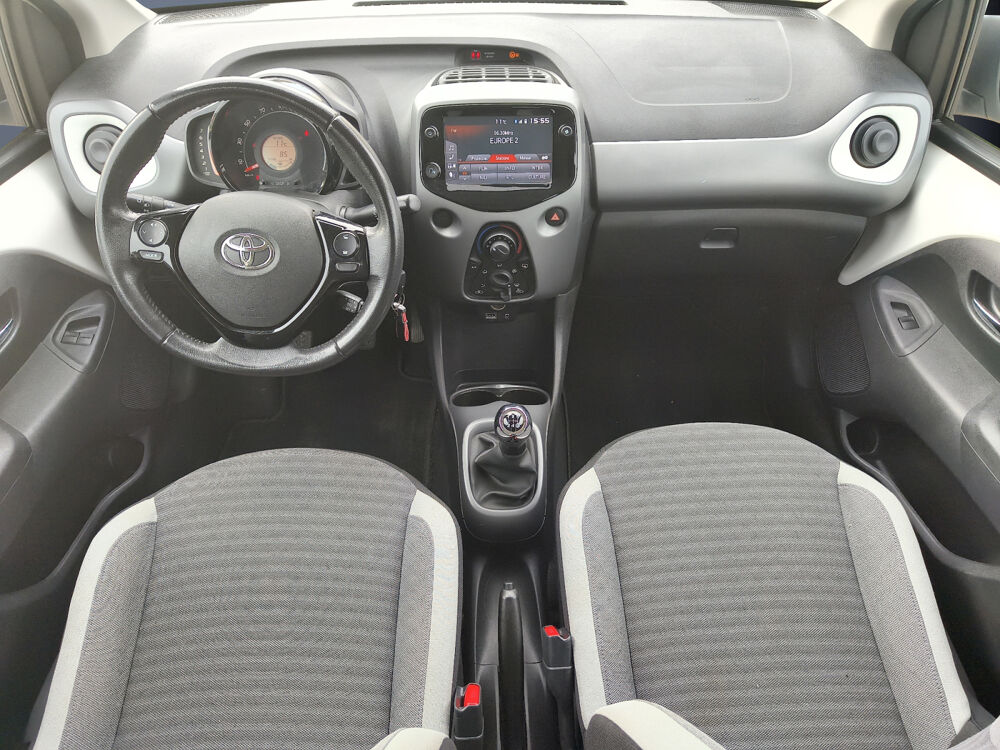 Aygo 1.0 Vvti 70 X-play 2018 occasion 01000 BOURG EN BRESSE