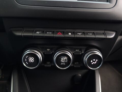 Duster 1.3 TCe 150 ch Techroad 4x2 /Apple Carplay Android Auto/Atte 2019 occasion 69240 Thizy les Bourgs