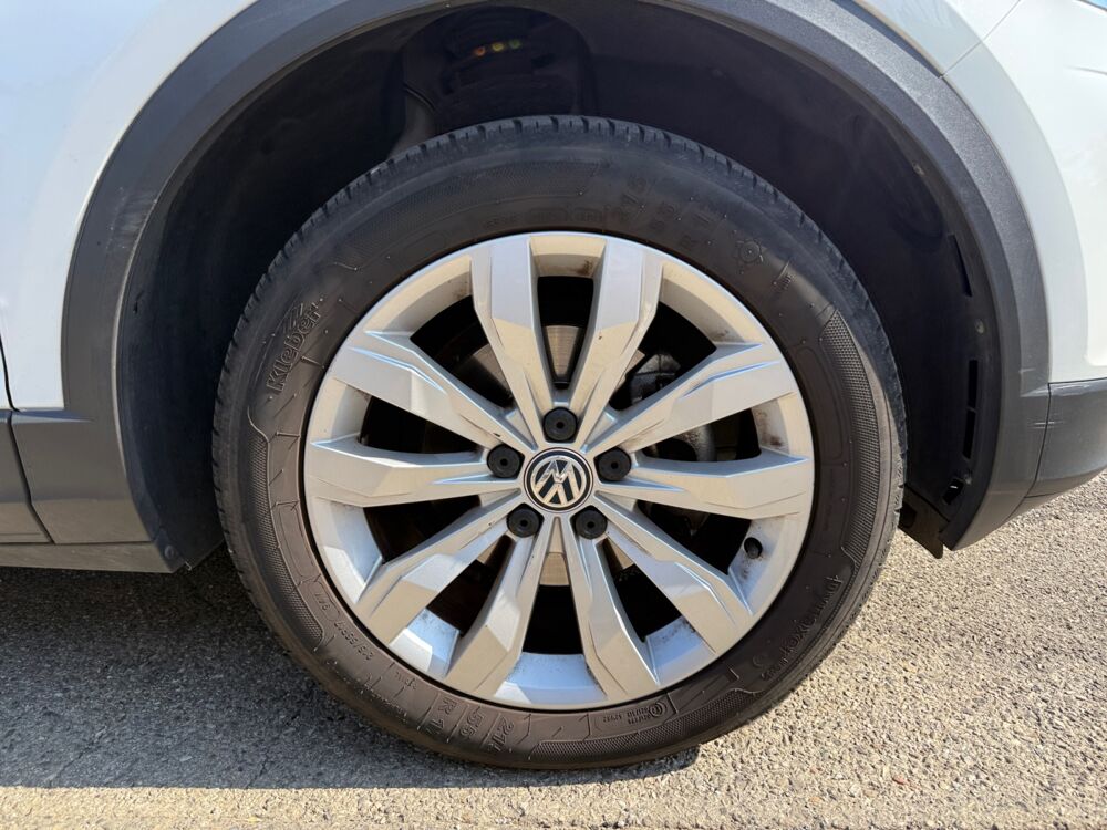 T-ROC 1.5 Tsi 150 Evo Carat /Suivi complet / Hayon &eacute;lectrique/ App 2019 occasion 38280 Villette-d'Anthon