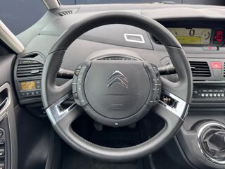 C4 Picasso 1.6 Hdi 110 ch Confort BVM6 /Suivi Complet/Radars/Attelage + 2013 occasion 59000 Lille