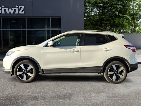 Qashqai 1.2 Digt 115 ch N-connecta 2wd /Toit panoramique/Cam&eacute;ra 360 2016 occasion 28500 Vernouillet