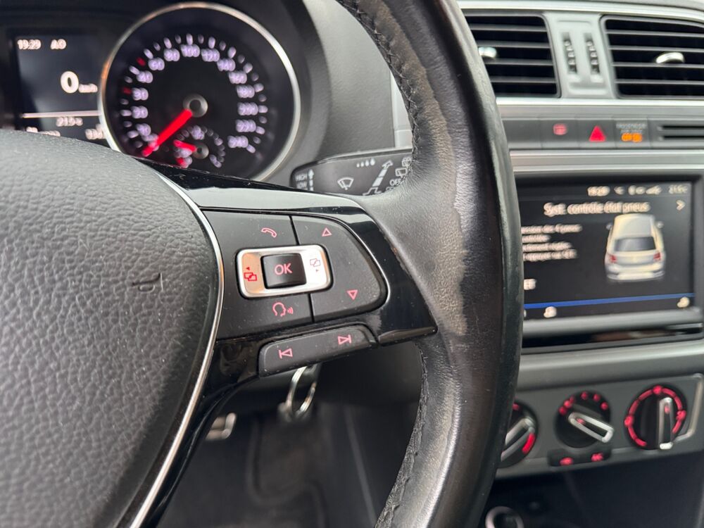 Polo 1.0 60 ch Allstar /Suivi Complet/2e Main/Carplay/GPS/Pack De 2016 occasion 59000 Lille