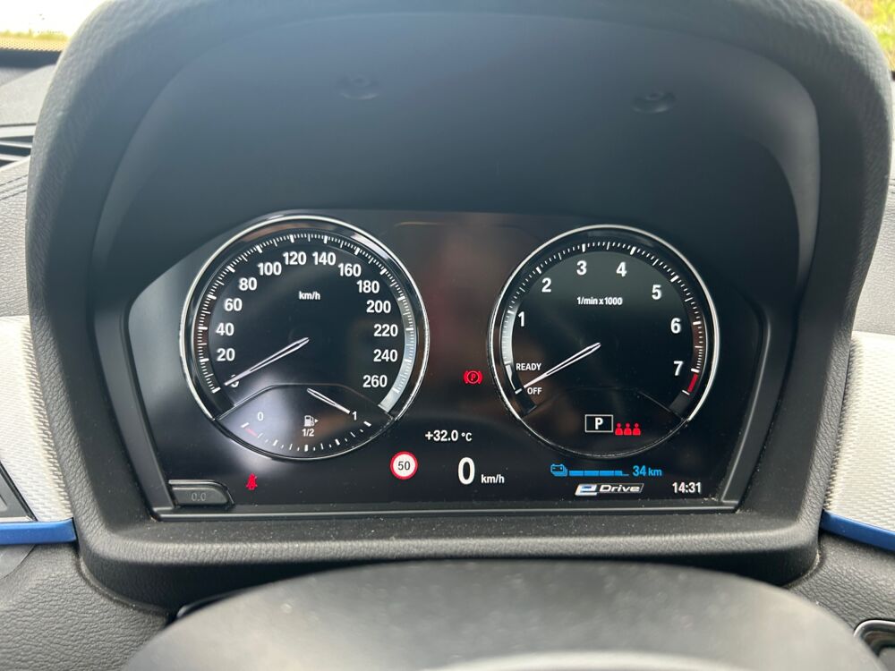 X1 25E 220ch M-sport Xdrive Hybrid /Suivi BMW/Toit ouvrant/Cam&eacute; 2022 occasion 18000 Bourges