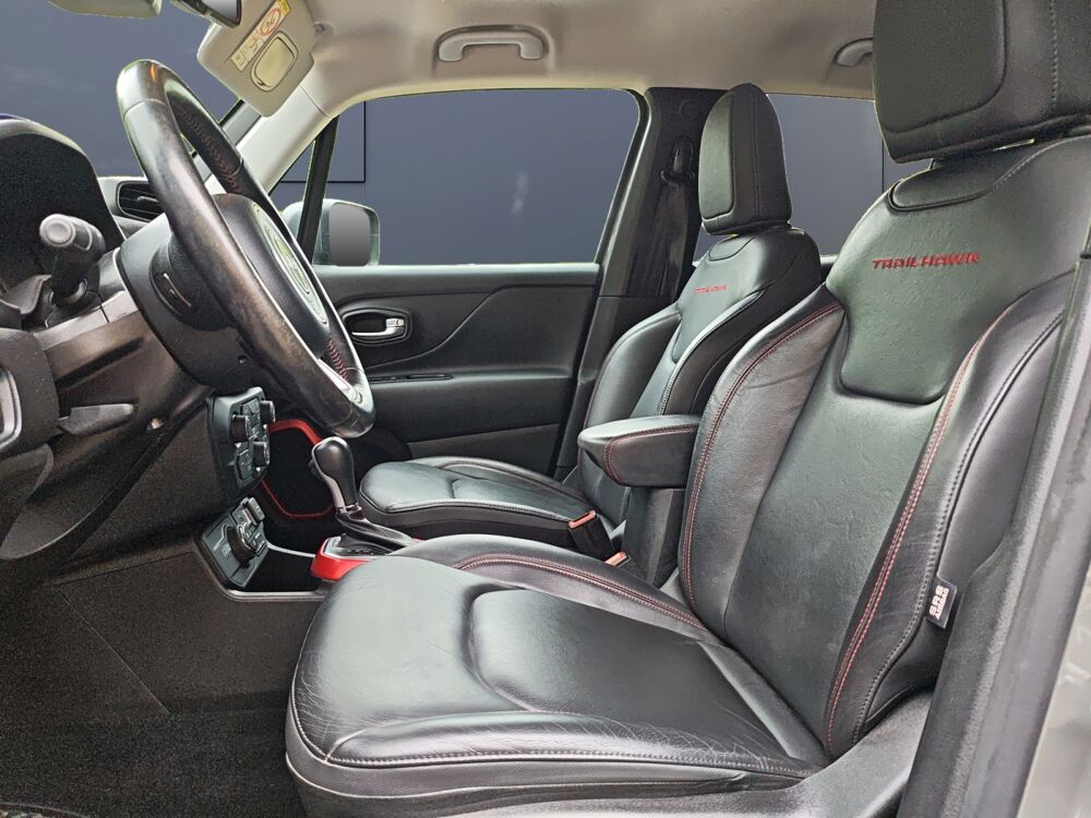 Renegade 1.3 T4 240 4xe Hybrid PhevTrailhawk Awd /Apple CarPlay/Clima 2021 occasion 35000 Rennes