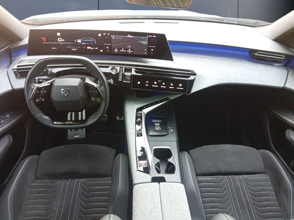 3008 1.2 145 ch Mhev Hybrid Gt E-dcs6 Bva /Garantie constructeur 2025 occasion 33790 Pellegrue