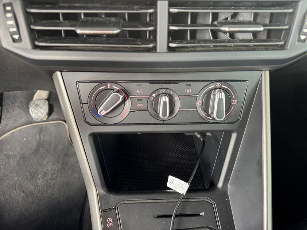 Polo 1.0 Tsi 95 ch confortline /Carplay/Radars de recul/r&eacute;gulateu 2017 occasion 25000 Besan&ccedil;on