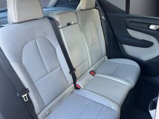XC40 2.0 D3 150 Momentum 2wd Geartronic Bva /Cam&eacute;ra/r&eacute;gulateur/Si 2019 occasion 14100 Lisieux