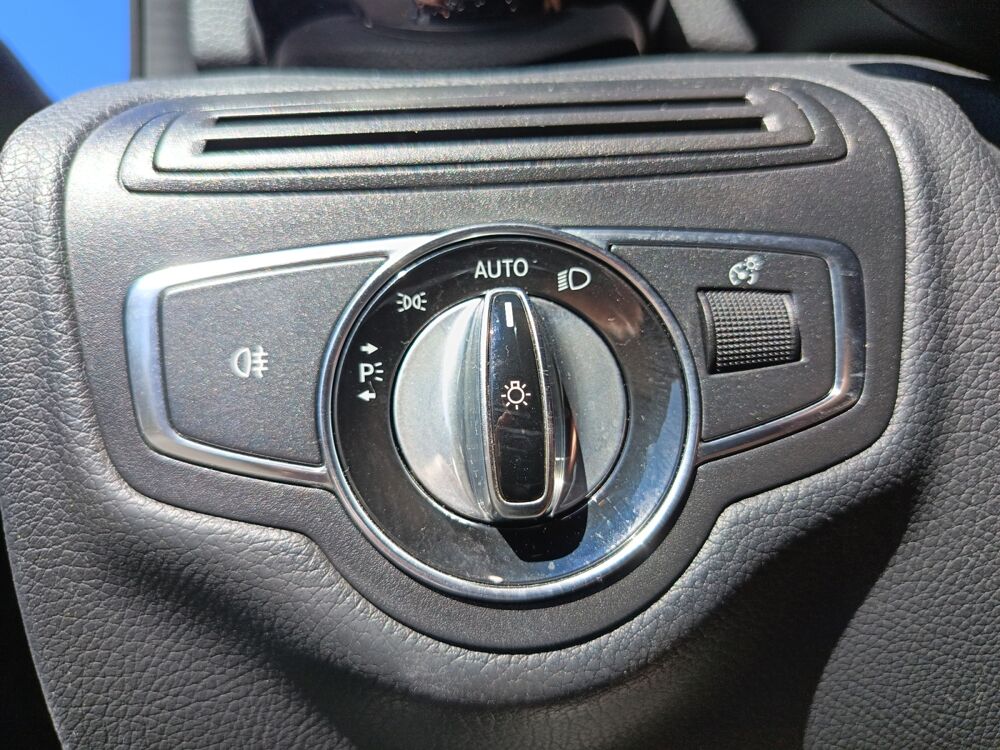 Classe C 2.2 220 Bluetec 170 ch Executive 7g-tronic Bva /1&egrave;re main/gp 2015 occasion 40110 Morcenx