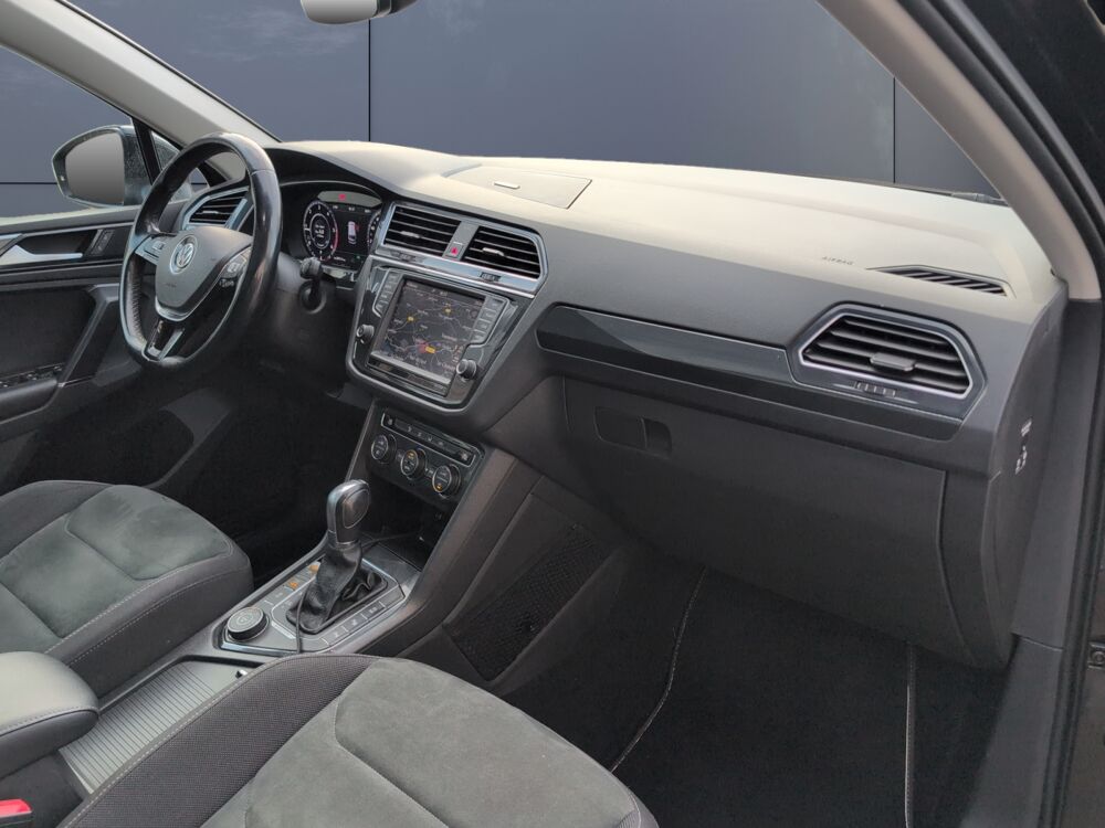 Tiguan 2.0 TDI 150 ch Bluemotion Carat 4Motion DSG7 /Toit ouvrant p 2017 occasion 69170 Tarare