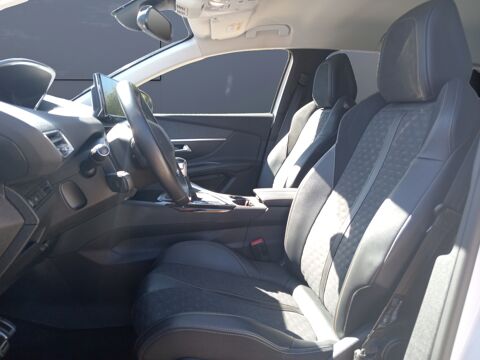 3008 1.5 Bluehdi 130 ch Roadtrip Start-stop /Camera/Carplay/Gps 2021 occasion 43000 Le Puy-en-Velay