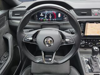 Superb Combi 2.0 Tdi 150 Scr Sport Line Dsg Bva /Suivi Complet/Toit 2023 occasion 89100 SENS