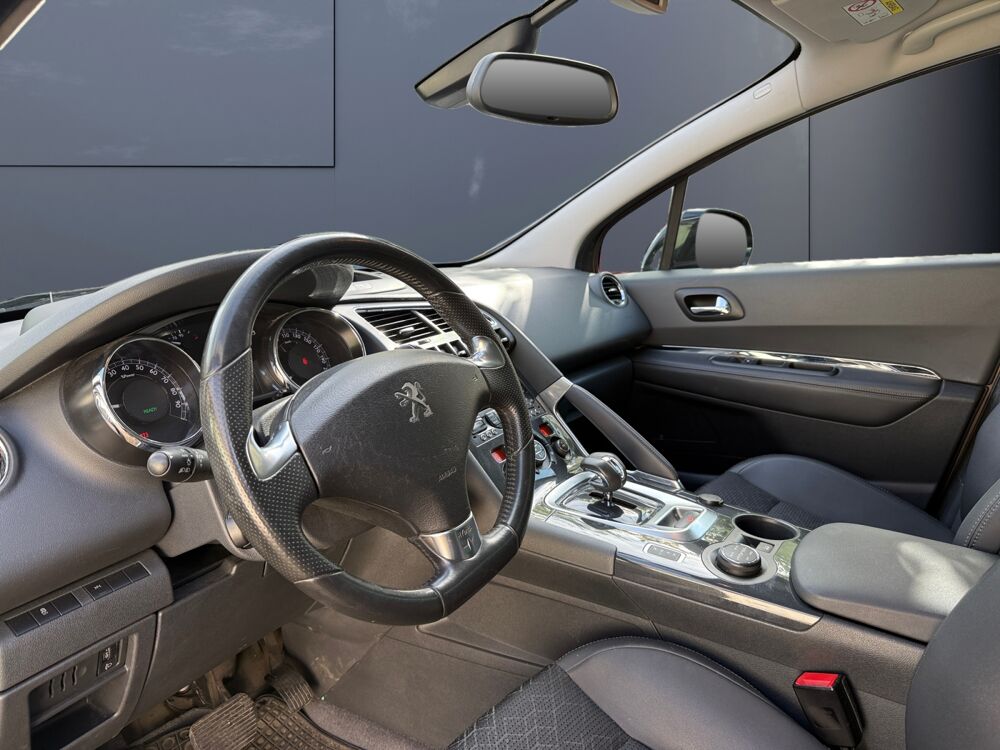 3008 2.0 Hybrid4 E-hdi 200 Ch 4x4 Bva6 /1&egrave;re main/ Suivi complet 2014 occasion 69230 Saint-Genis-Laval