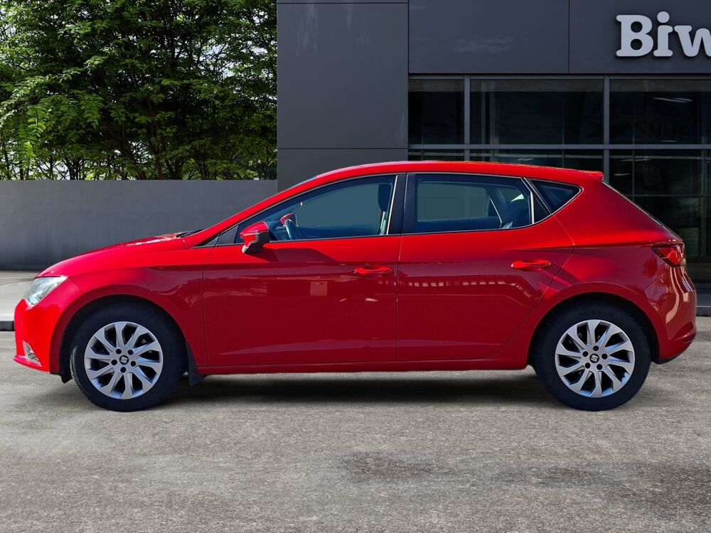 Leon 1.2 Tsi 110 ch Style Start-stop /Si&egrave;ges chauffants / Radars 2016 occasion 43000 Le Puy-en-Velay