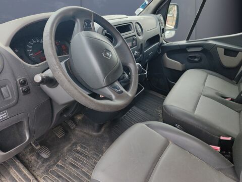 Master Fourgon 2.3 Dci 130 ch 33 L2h2 Traction Fwd /Attelage/Am&eacute;nag 2017 occasion 28500 Vernouillet