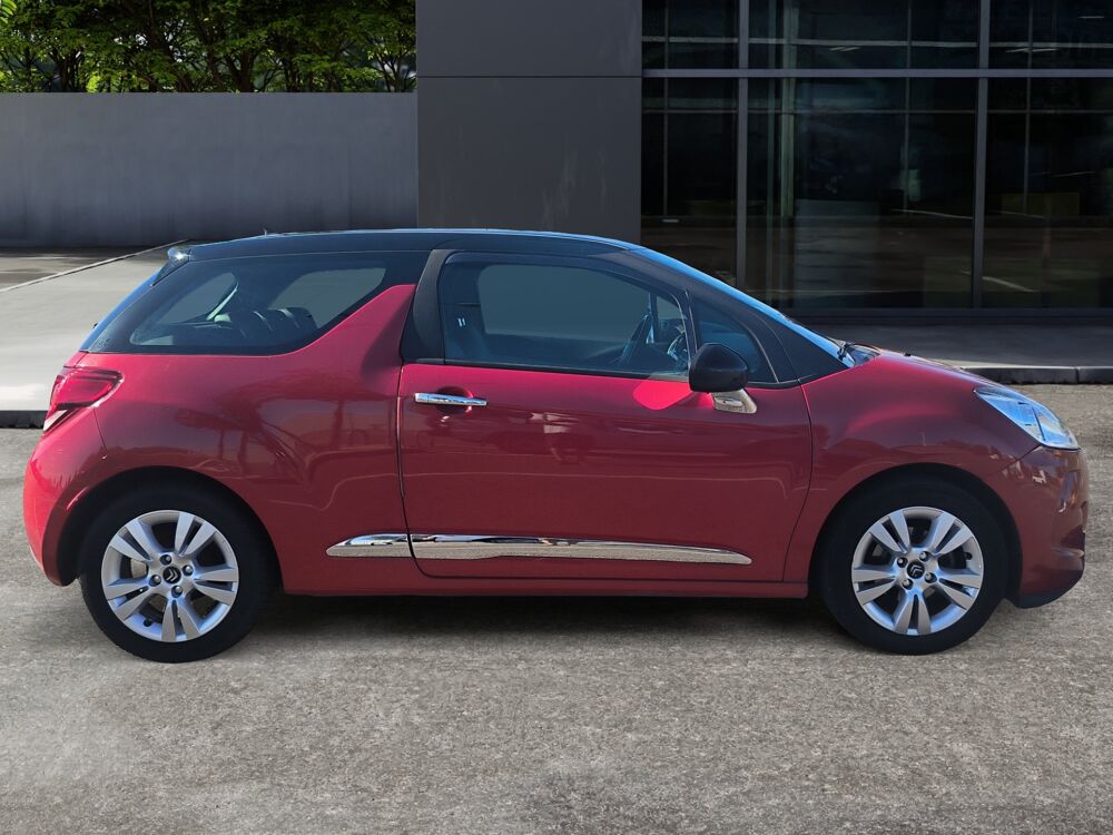 DS3 So Chic 1.2 Vti 82 ch /Suivi d'entretien (Citro&euml;n), distribu 2014 occasion 31470 FONTENILLES