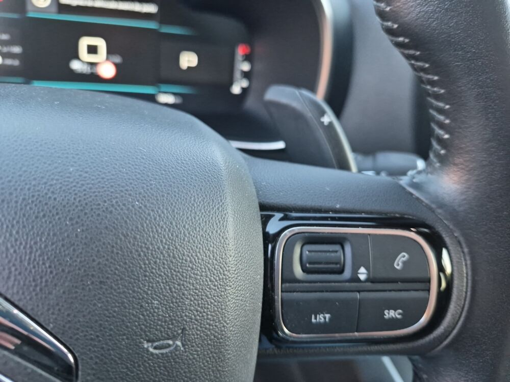 C5 aircross 1.5 Bluehdi 130 ch Shine Eat8 /Attelage/Cam&eacute;ra de recul/Toit 2023 occasion 41700 Le Controis en Sologne