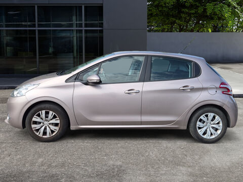 208 1.2 Vti 80 ch Active /Radar de recul/Bluetooth 2015 occasion 41000 Blois
