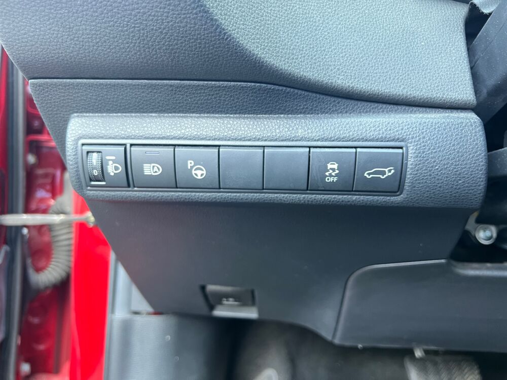 Corolla 2.0i -16V 180 ch HYBRID COLLECTION /CarPlay/R&eacute;gulateur de vi 2019 occasion 56100 Lorient