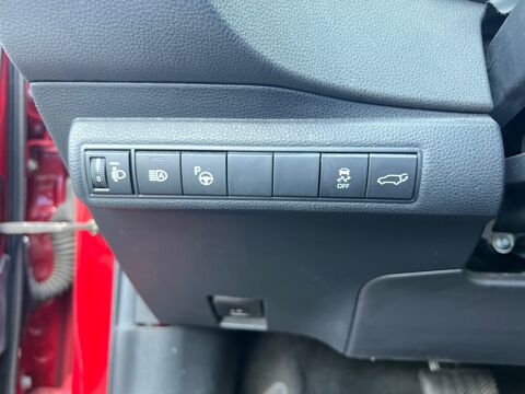 Corolla 2.0i -16V 180 ch HYBRID COLLECTION /CarPlay/R&eacute;gulateur de vi 2019 occasion 56100 Lorient