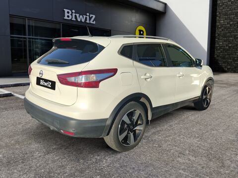Qashqai 1.2 Digt 115 ch N-connecta 2wd /Toit panoramique/Cam&eacute;ra 360 2016 occasion 28500 Vernouillet
