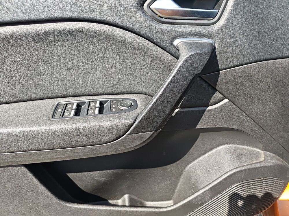 Captur 1.6 E-Tech Plug-in Hybrid 160ch Intens /1&egrave;re main/ Carplay e 2020 occasion 35000 Rennes