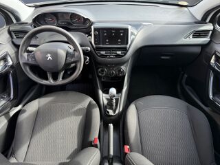 208 1.5 Bluehdi 100 ch Active /Climatisation/Bluetooth/Distribut 2018 occasion 44800 Saint-Herblain