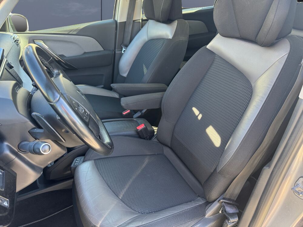 C4 Picasso 1.6 165 ch Shine BVA /CarPlay/Cam&eacute;ra/Toit panoramique/Si&egrave;ges 2017 occasion 69340 Francheville