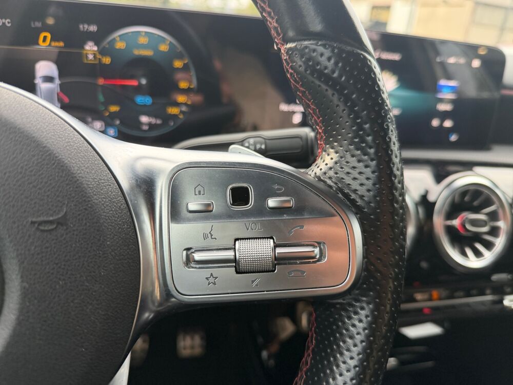 Classe A 1.3 250 E 218 ch Hybrid Amg Line 8g-dct /Origine France/Suiv 2022 occasion 43120 Monistrol-sur-Loire