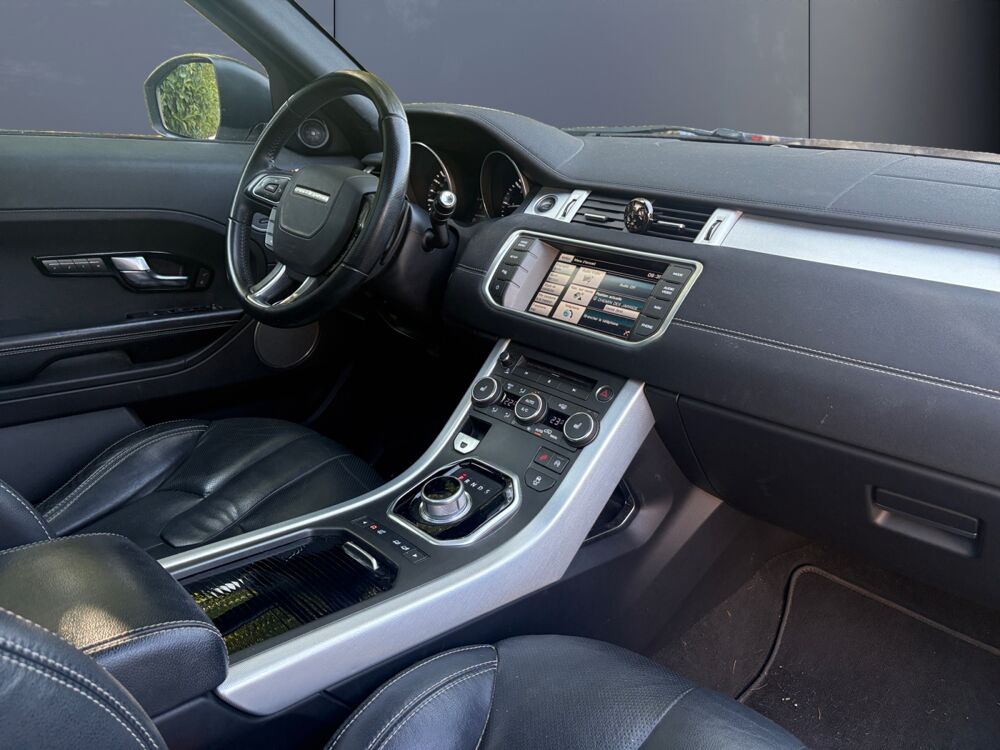 Range Rover Evoque 2.2 Td4 150 ch HSE 4wd Bva /Toit panoramique/Camera/Entretie 2014 occasion 19100 Brive-la-Gaillarde