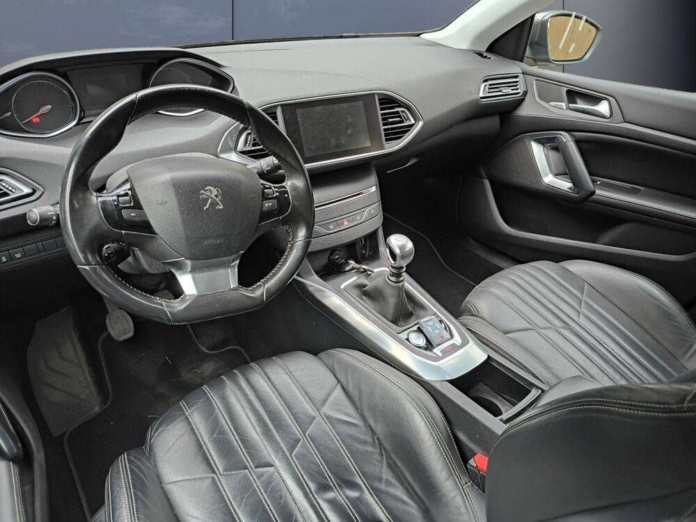 308 1.6 E-hdi 115 ch Feline /GPS/Clim bi-zones/Cam&eacute;ra de recul/A 2013 occasion 87000 Limoges