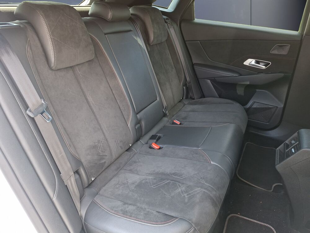 DS7 2.0 Bluehdi 180 ch Performance Line Bva /1&egrave;re main/Suivi com 2018 occasion 43000 Le Puy-en-Velay
