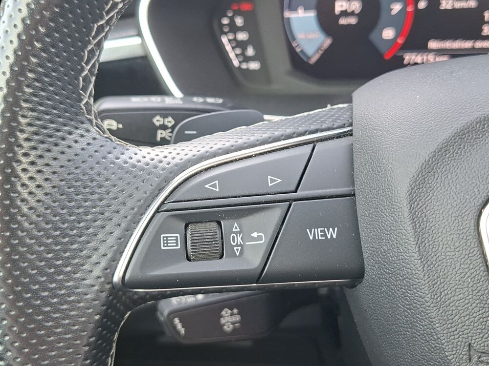 Q3 1.5 35 Tfsi 150 ch S-line S-tronic Bva /Suivi Volkswagen/Si&egrave; 2023 occasion 43000 Le Puy-en-Velay