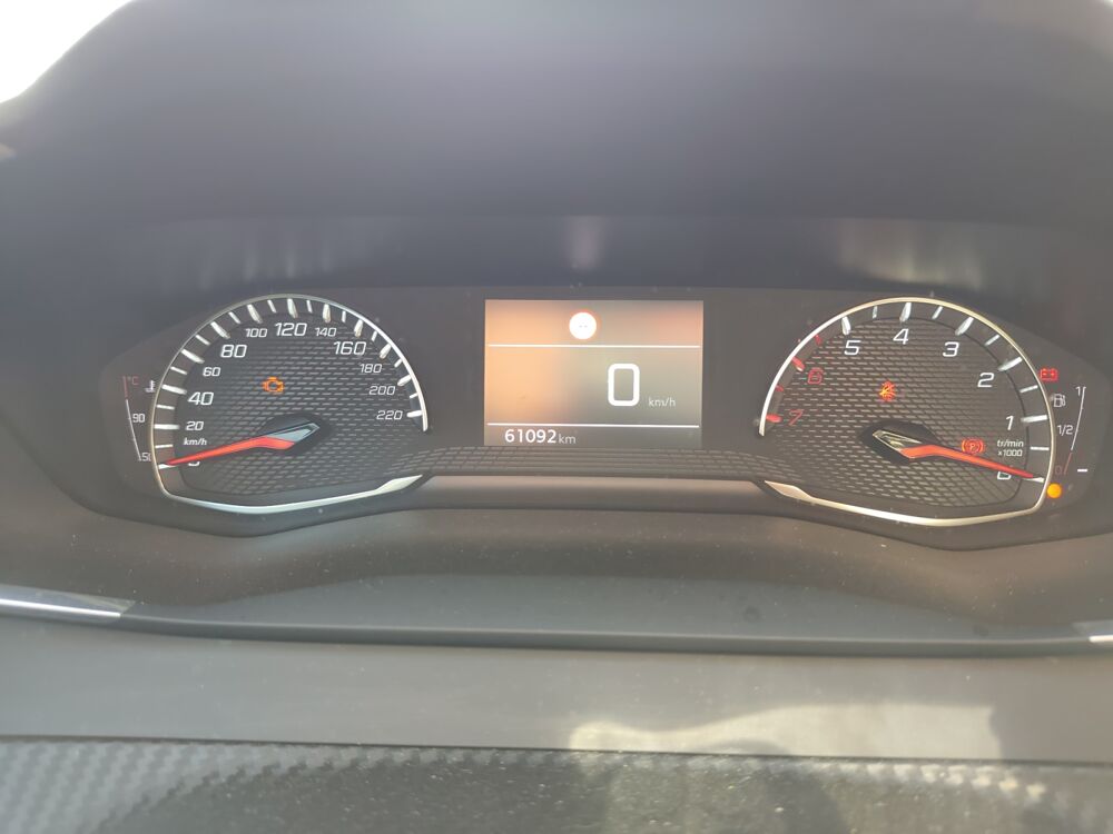 208 Generation-ii 1.5 Bluehdi 100 ch Allure Pack Start-stop 2021 occasion 12850 Rodez