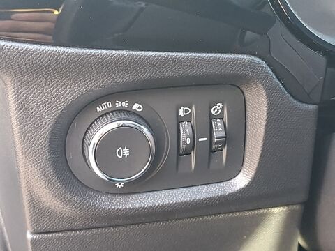 Corsa 1.2 75 ch Edition Business /Carplay/Gps/Feux auto/Commandes 2021 occasion 43000 Le Puy-en-Velay