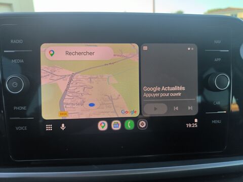 T-ROC Life Business 2.0 Tdi 115 BVM6 /Carplay/Cam&eacute;ra de recul/Pneu 2022 occasion 31470 FONTENILLES