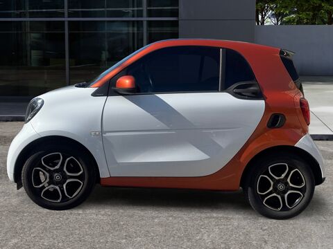 ForTwo 1.0 70 ch Edition-1 /Toit panoramique / Faible kilom&eacute;trage 2015 occasion 69008 Lyon
