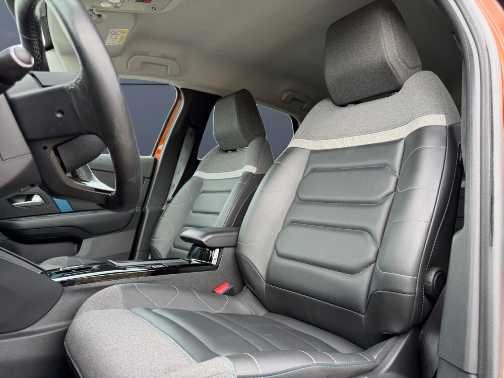 C4 e- 136 ch Automatique Shine Pack /Apple CarPlay et Android 2022 occasion 38300 Bourgoin-Jallieu