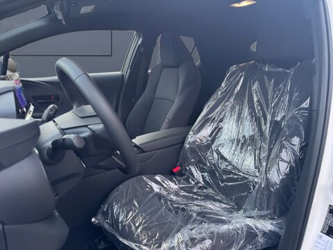 C-HR 2.0 Hsd 223 ch Design Phev /Apple Car-Play/Android-Auto/V&eacute;hi 2025 occasion 92000 Nanterre