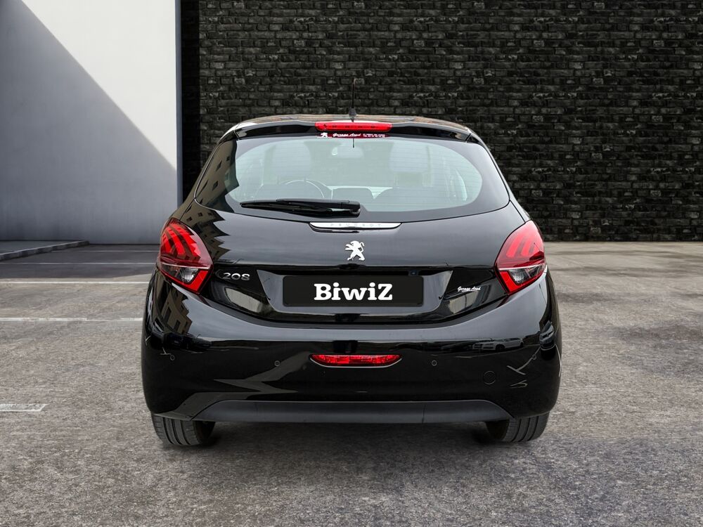 208 1.2l 110 ch Allure Start-stop /Carplay/Entretien complet Peu 2017 occasion 42700 Firminy