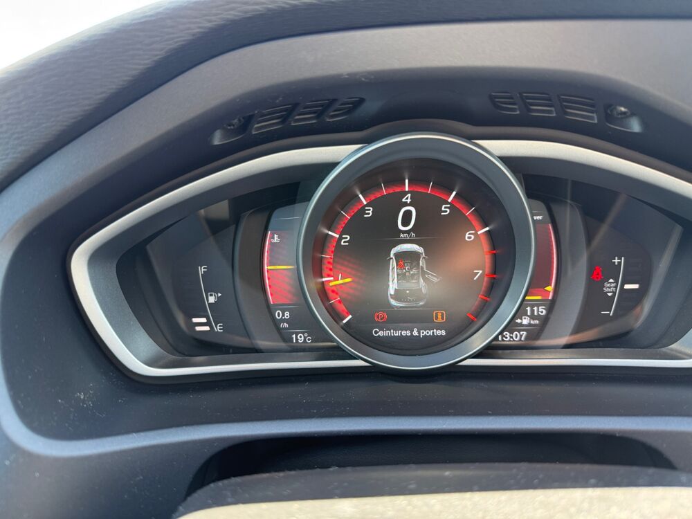 V40 2.0 T2 120 Signature Edition 2019 occasion 76600 Le Havre