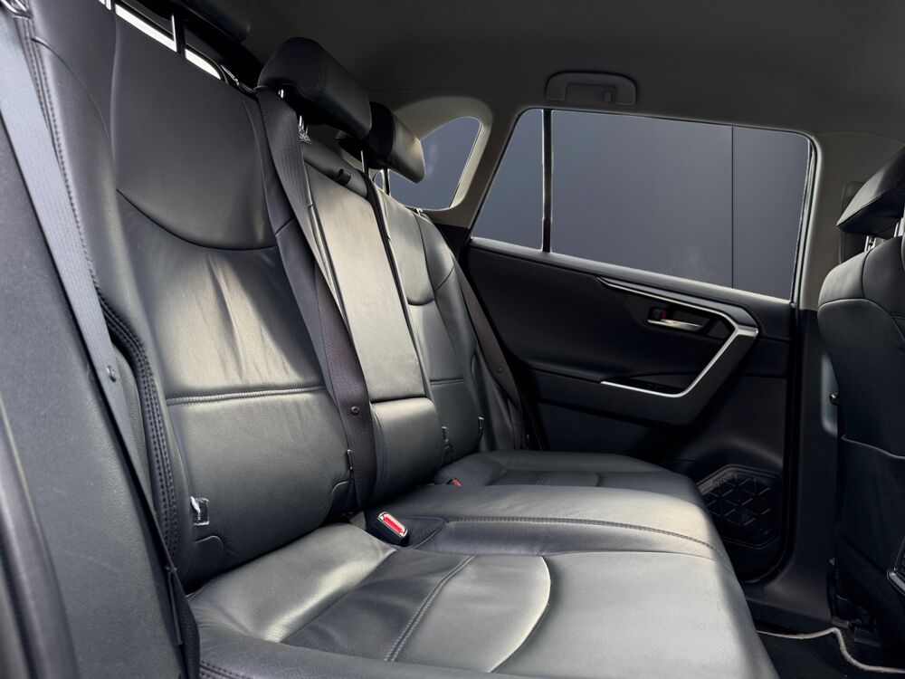 RAV 4 2.5 222 ch Hybrid Dynamic Awd-i Bva /Int&eacute;rieur Cuir 2023 occasion 77450 Montry