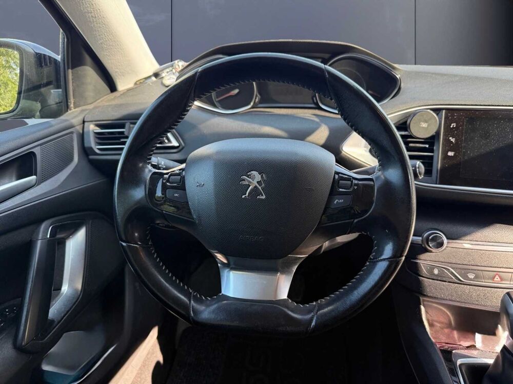 308 SW 1,6 BlueHdi 120 ch Active Business BVA /CarPlay/Android Auto 2017 occasion 14400 Bayeux