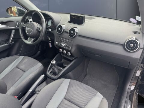 A1 1.0 Tfsi 80 ch Ultra Metropolitan /Entretien Complet Audi/To 2017 occasion 14100 Lisieux