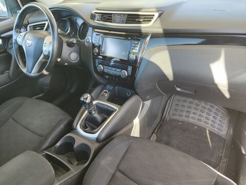 Qashqai 1.2 Digt 115 ch N-connecta 2wd /Toit panoramique/Cam&eacute;ra 360 2016 occasion 28500 Vernouillet