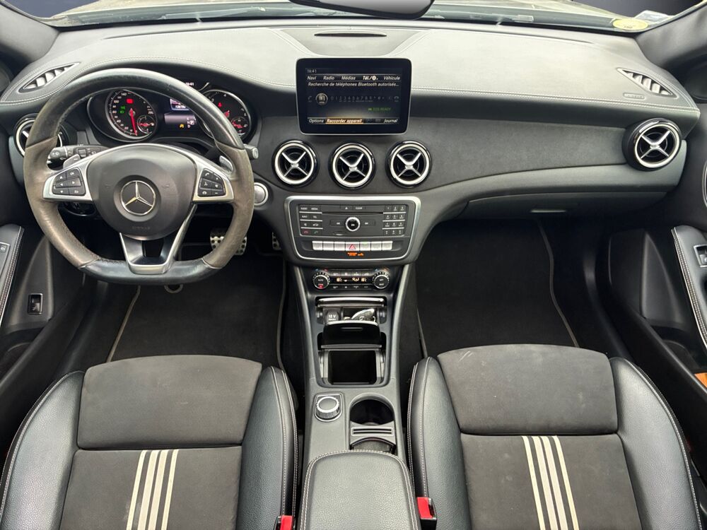 Classe GLA 2.2 220 D 175 ch White Art Edition 7g-dct Bva /Toit ouvrant 2017 occasion 19000 TULLE